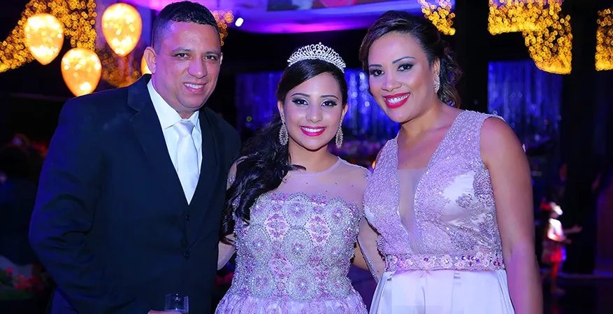 15 anos de Grazi Nunes