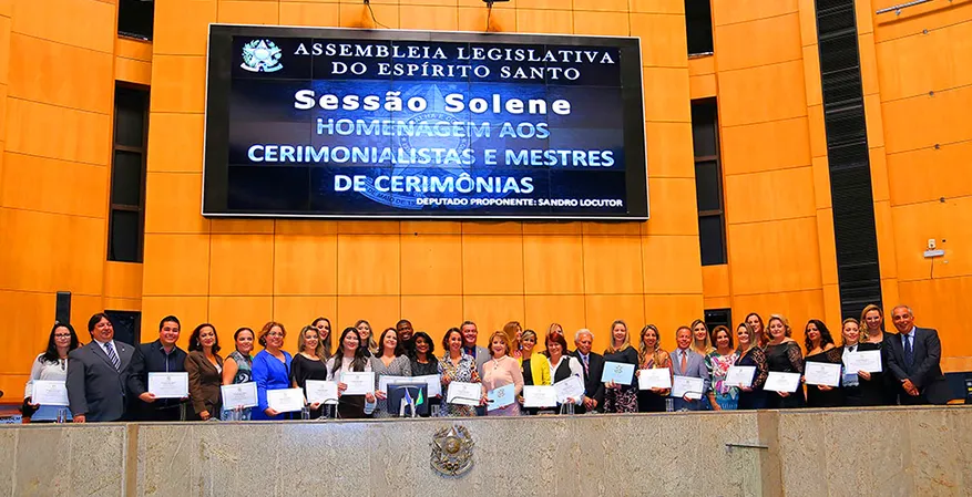 Sessão Solene em homenagem aos Cerimonialistas e Mestres de Cerimônias