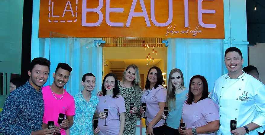 Coquetel de inauguração do La Beauté