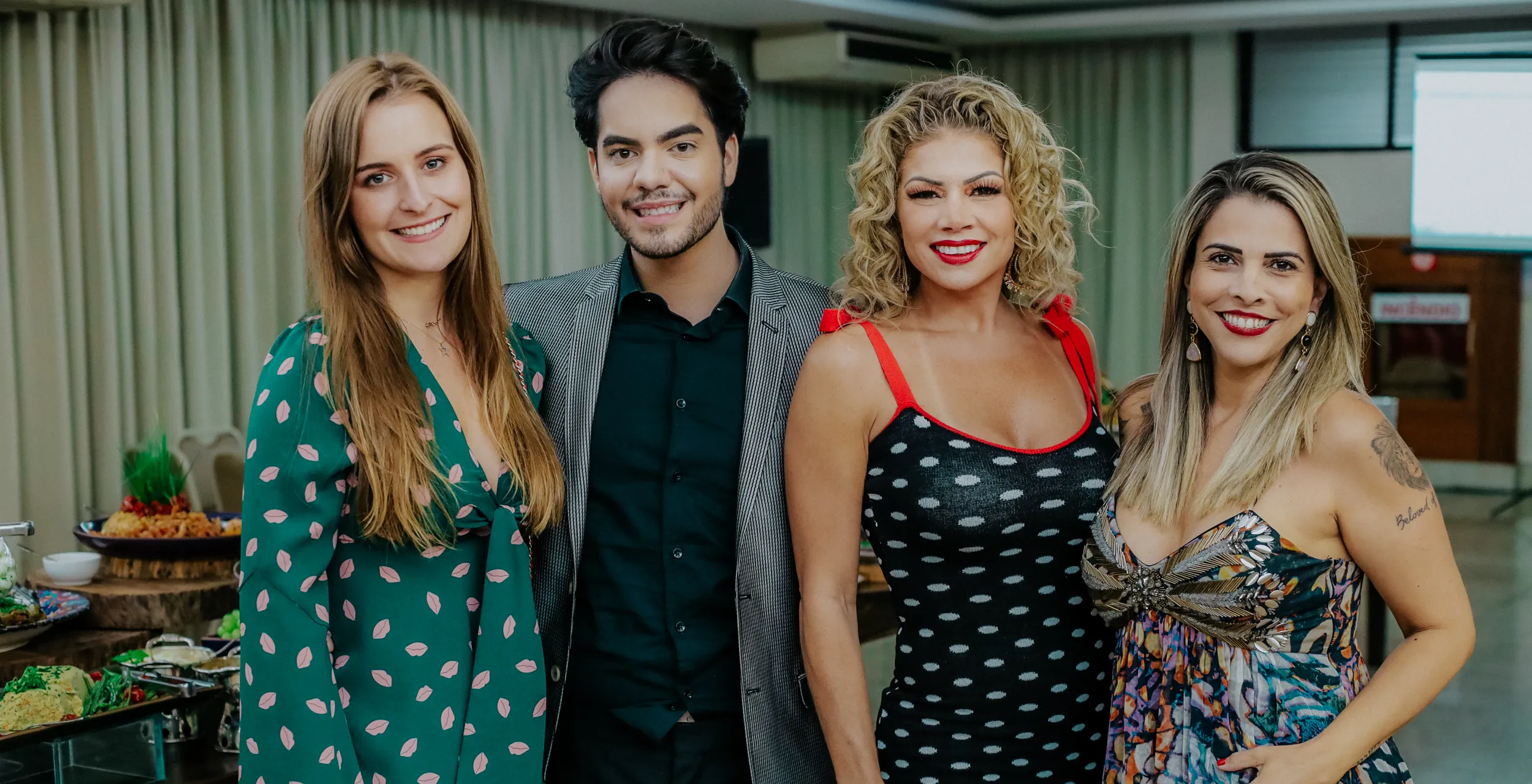 Lançamento da coluna de celebridades Pedro Permuy de A Gazeta