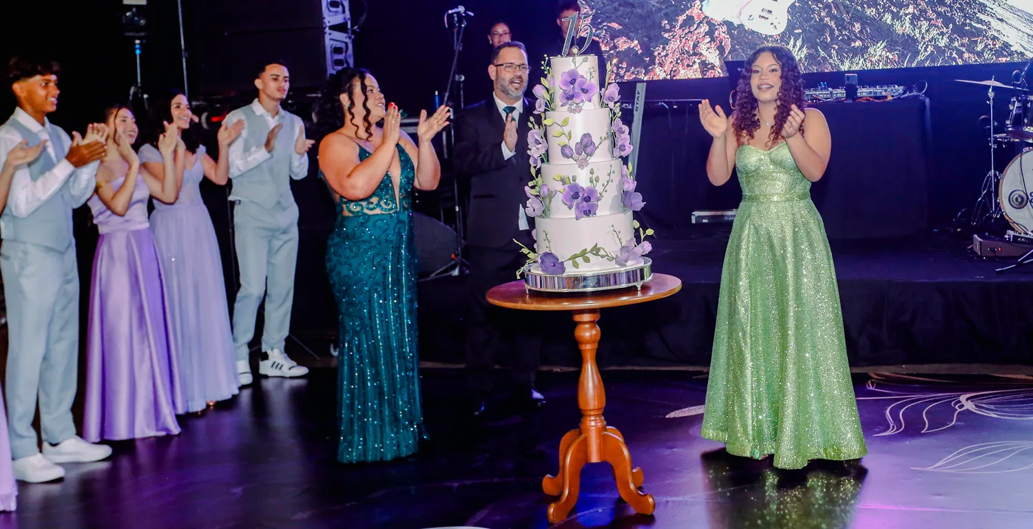 15 anos da Ester Lima