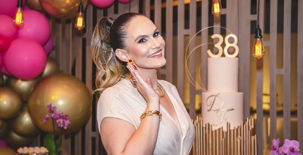38 anos da Daieny Fasolo
