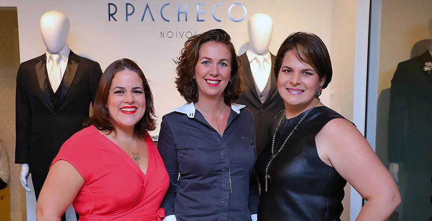 Visagismo com Maya Meneghelli